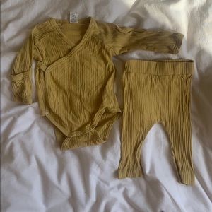 Kate Quinn kimono ribbed jammy set camel